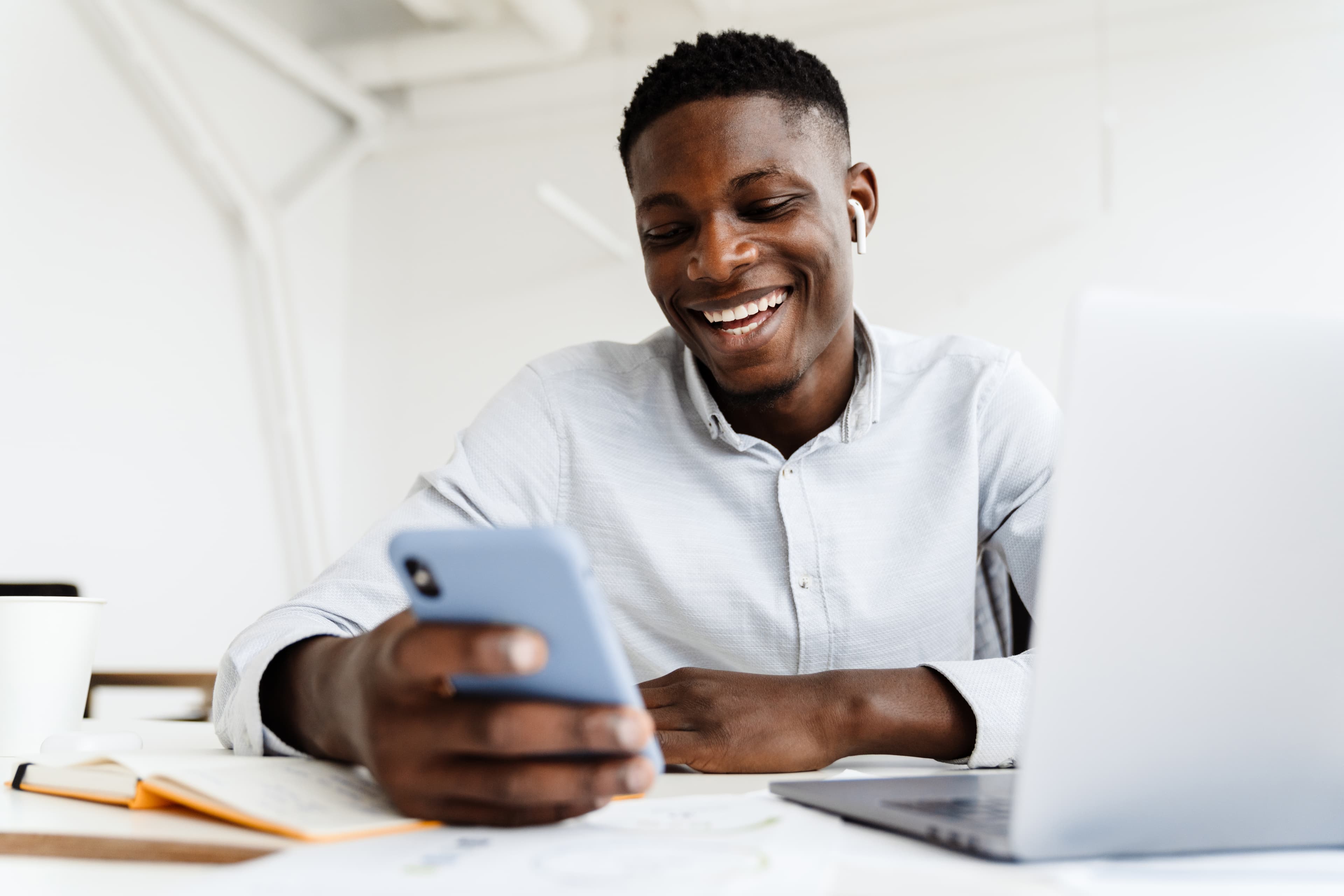 Cover image: 4 Benefits of using e-signatures for landlords in Miami