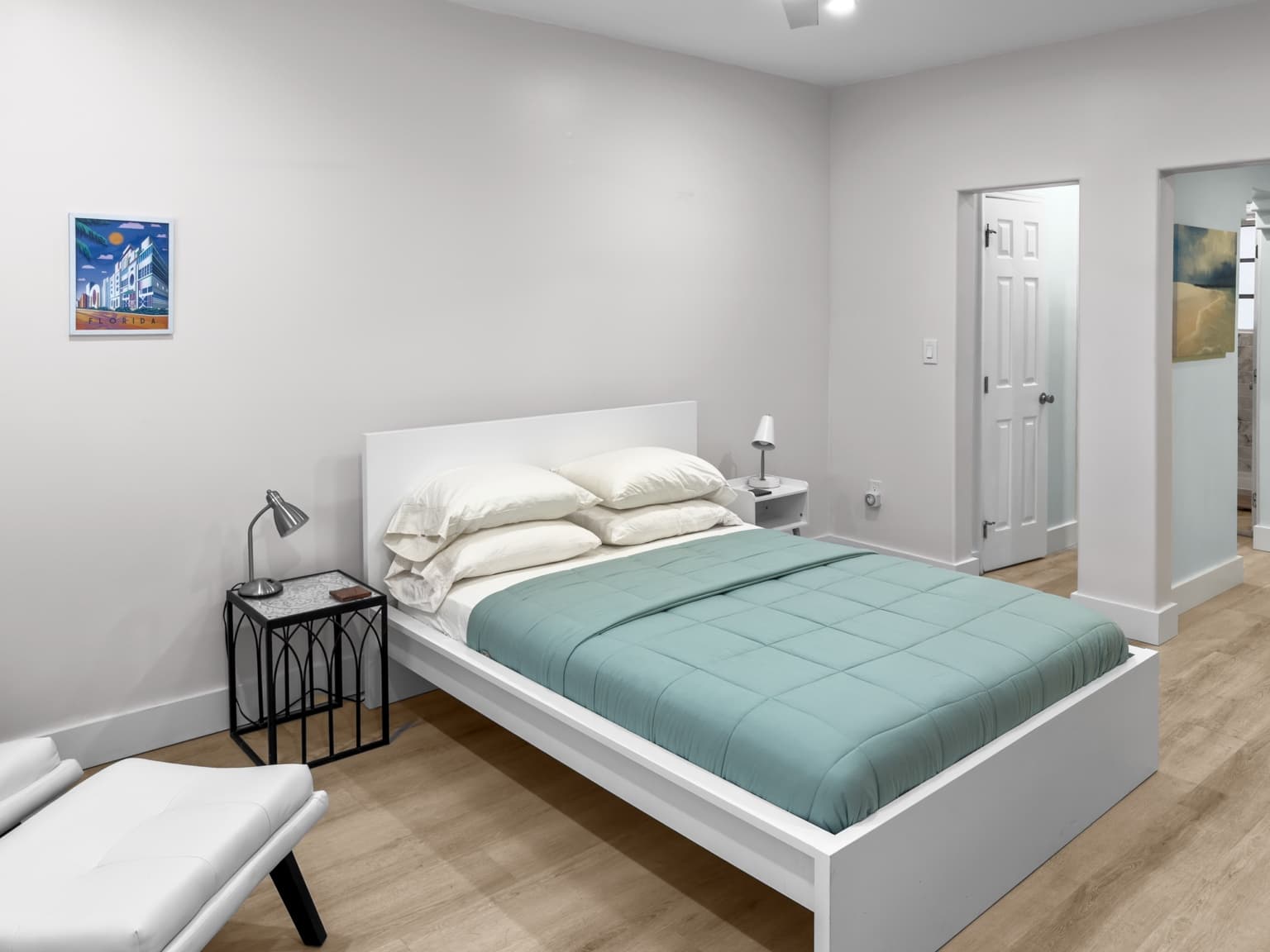 1227 Euclid Avenue, 5 — 15 more listing photos