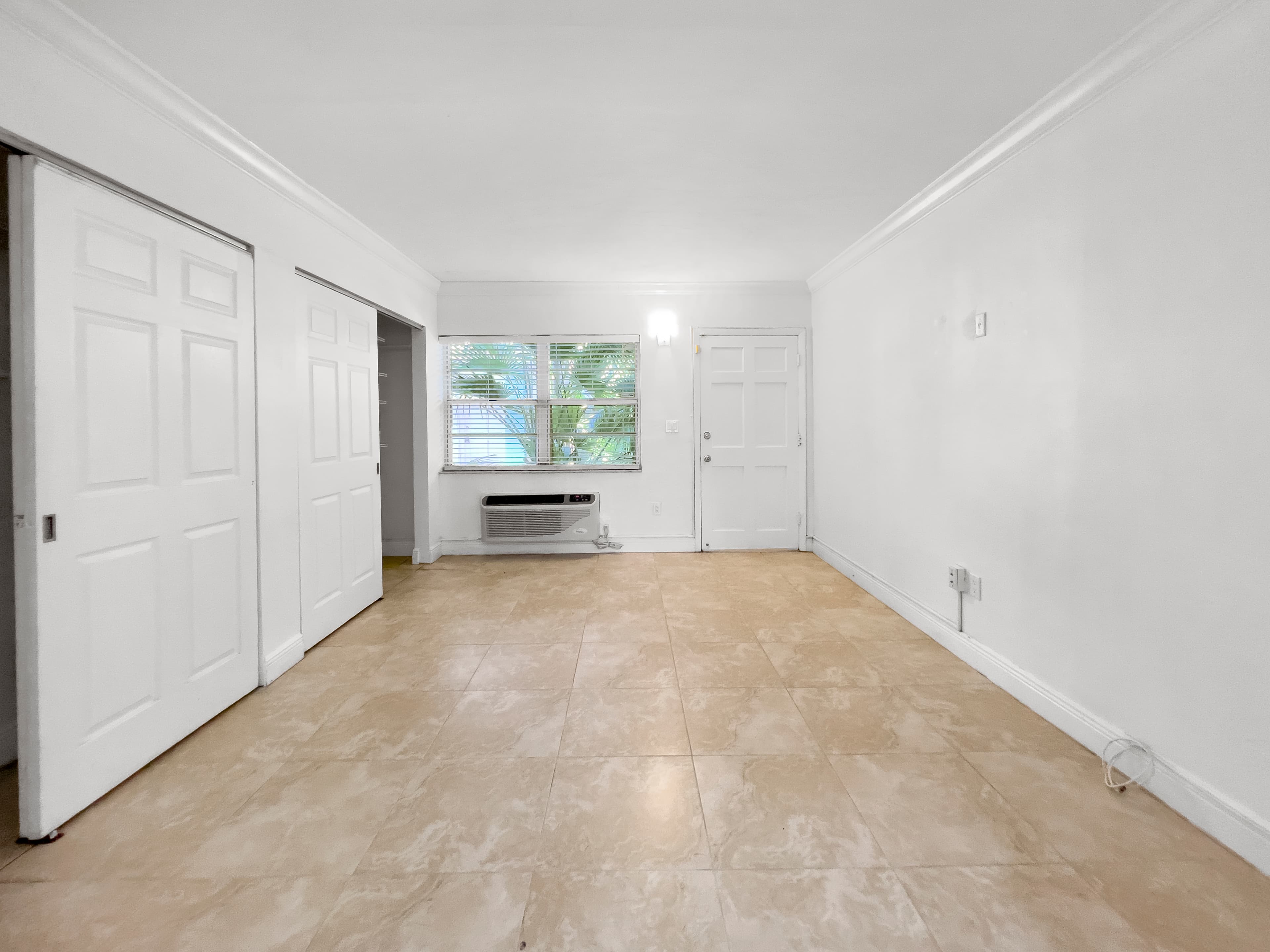 901 Meridian Avenue, 103 — 12 more listing photos
